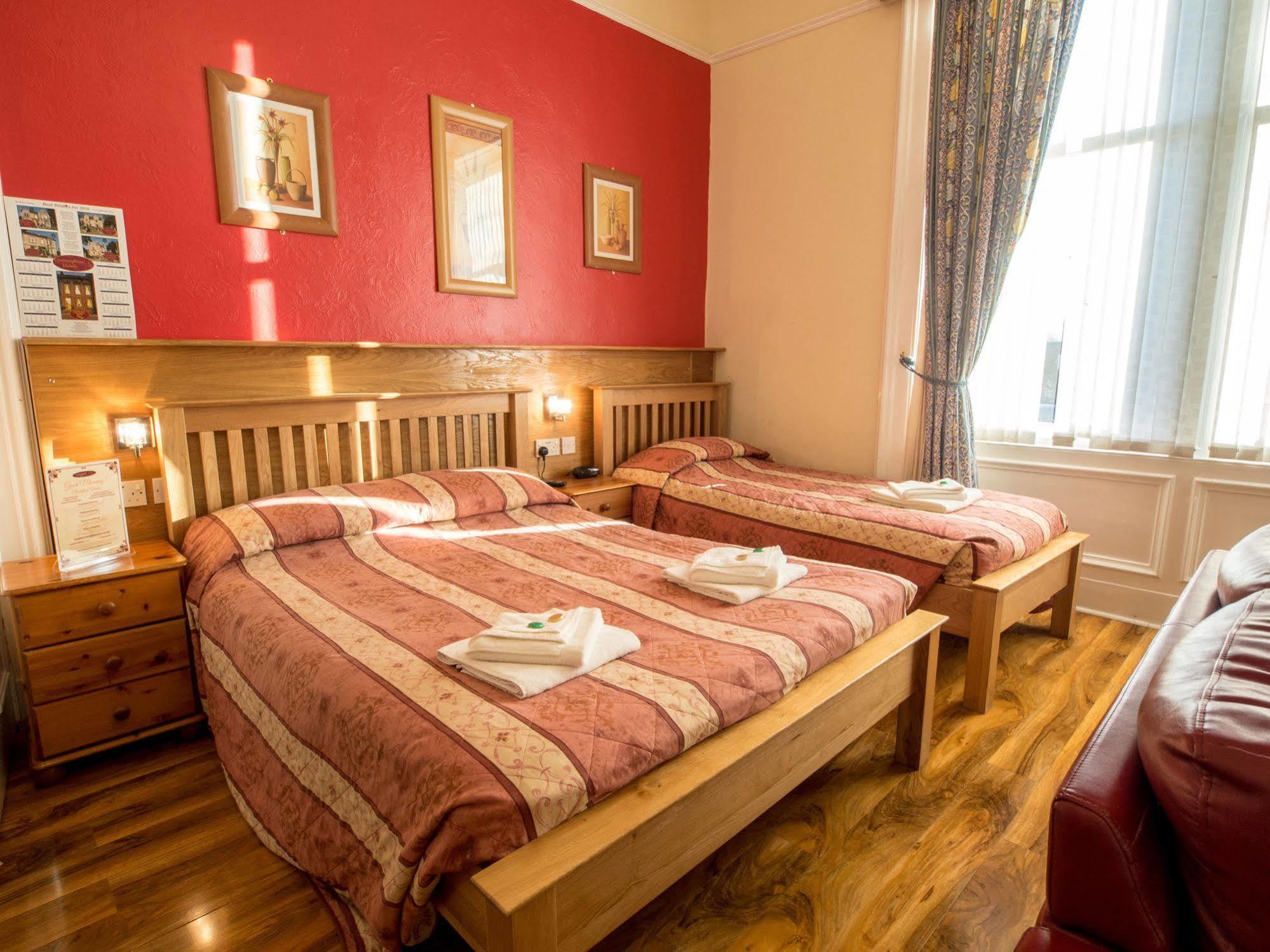 Corstorphine Lodge Hotel Edimburgo Esterno foto